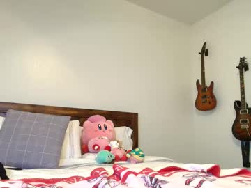 ashleyyylove13's chat room