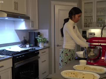 littlemiss_kira's chat room