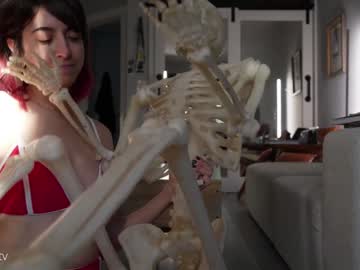 lizmreow's chat room