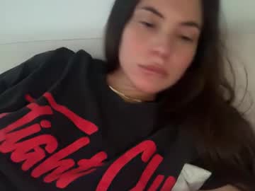 pollyyypocket's chat room