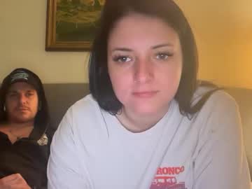 sexycouple41110's chat room