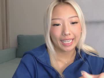 vivianwinters's chat room