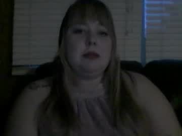 sweetpea6869's chat room