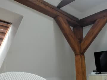 adventurina's chat room