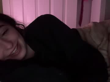 fantasyella's chat room