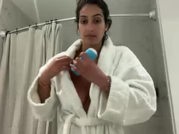 camiliakxoxo's chat room