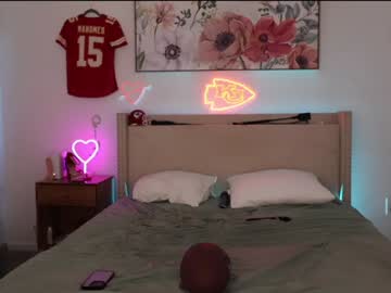 ari_lovexo's chat room