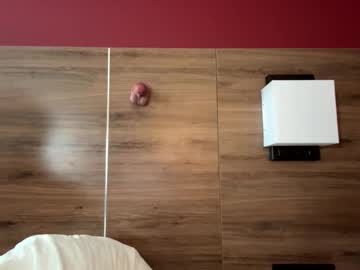 deepthroatqueen33's chat room