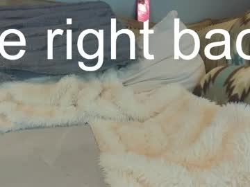 eatmygingersnapps's chat room