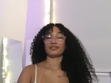 rosalinatoosexy's chat room