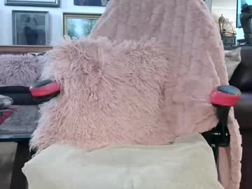 littlepistol's chat room