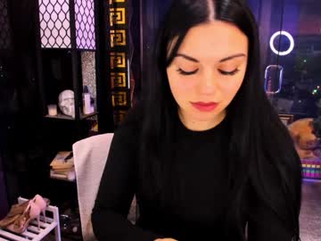 alma_pearl's chat room