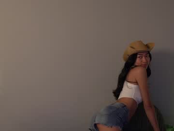 littlemiss_kira's chat room