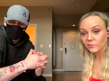 cumguzzlingskank's chat room