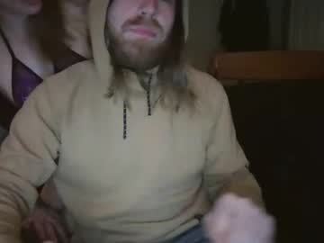 opiaundescent's chat room