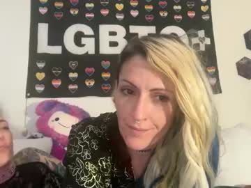 quickandcurious's chat room