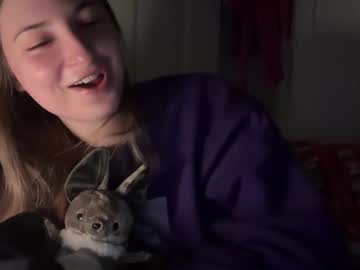 fantasyella's chat room