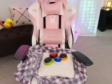 foxy_gamer's chat room