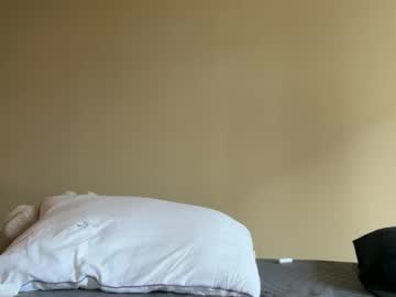 chloeros3e's chat room