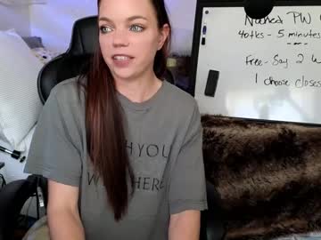 mindymars's chat room