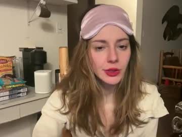 peacheekitty's chat room