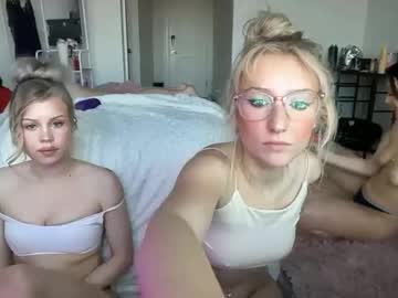 lilybrown07's chat room