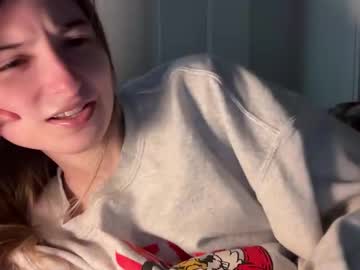 fantasyella's chat room