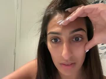 camiliakxoxo's chat room