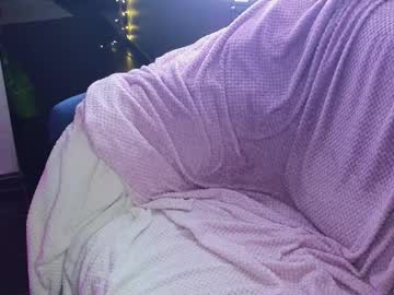 lovesdogs34's chat room