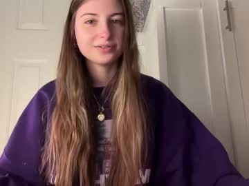 fantasyella's chat room