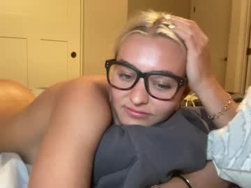 chloexbabe's chat room