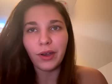 deepthroatqueen33's chat room