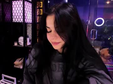 alma_pearl's chat room