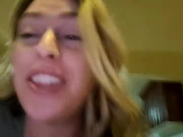 alyjeanne0420's chat room