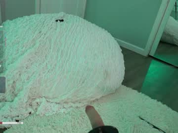 rosiebones's chat room