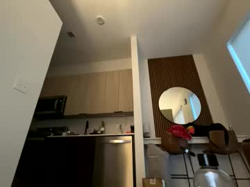 candyclaws05's chat room