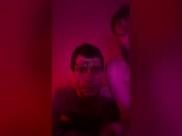 whiteboiiandhisbitch's chat room