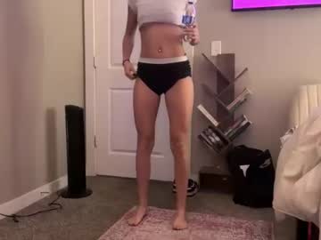 sweetgirlzara's chat room