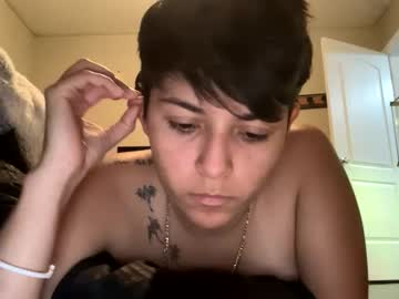 skinnyangel21's chat room