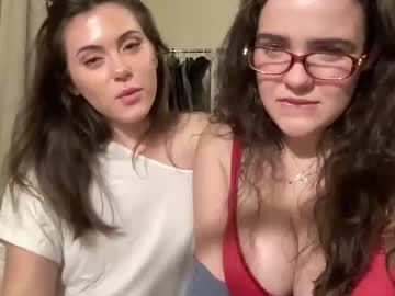 lucyvale22101's chat room