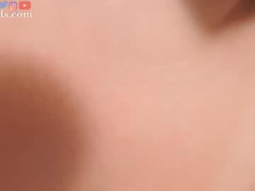 serareads's chat room