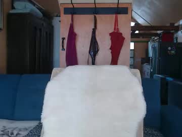 kimberlyfaysantana's chat room