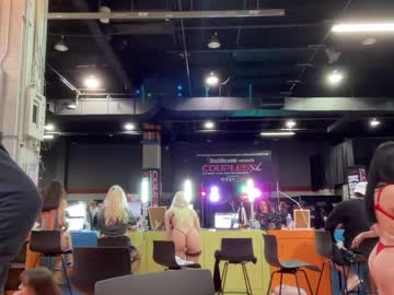 eve003300's chat room