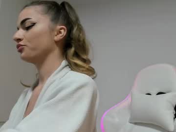 adventurina's chat room