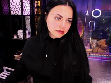 alma_pearl's chat room