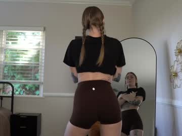 emma_ruby's chat room