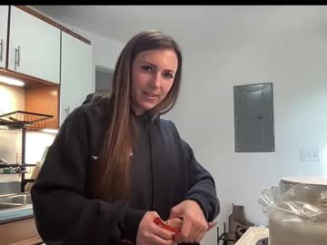 laylahlaylah1's chat room