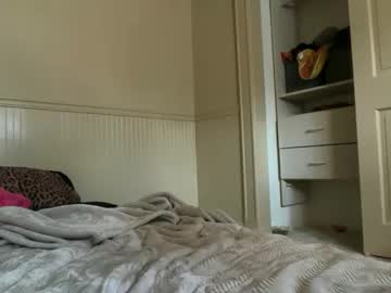 clairewalkerrr's chat room