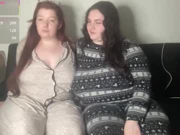 scarletttsinner's chat room