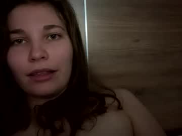 deepthroatqueen33's chat room